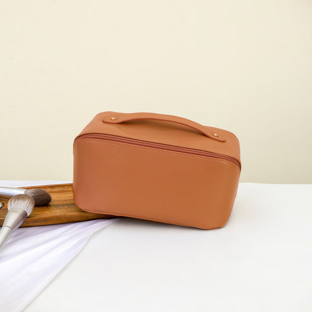 Large Capacity Toiletry Cosmetic Vanity Storage Pouch Travel Make-Up Cases & Bag