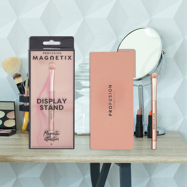 MAGNETIX Display Stand and Eyeshadow Brush (Ideal Magnetic Starter Set for the Budding MUA)