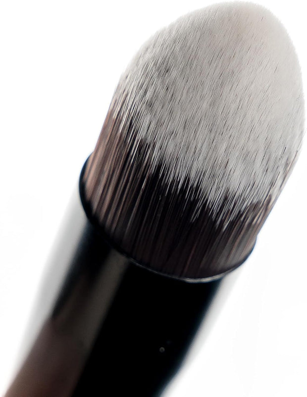 Brushworks No. 4 Tapered Precision Buffing Brush