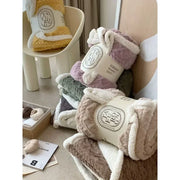 Thickened Office Shawl Air Conditioning Small Blanket Coral Velvet Flannel Lamb Wool Blanket Nap Sofa Cover Tafu Velvet Blanket