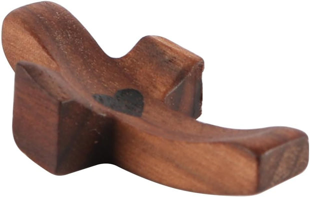 Tiardey 2Pcs Wooden Crosses Handheld Wooden Protection Cross Jesus Wooden Heart-Shaped Stress Relief Cross My Heart Encourages Gifts Thumb-Held Cross for Prayer